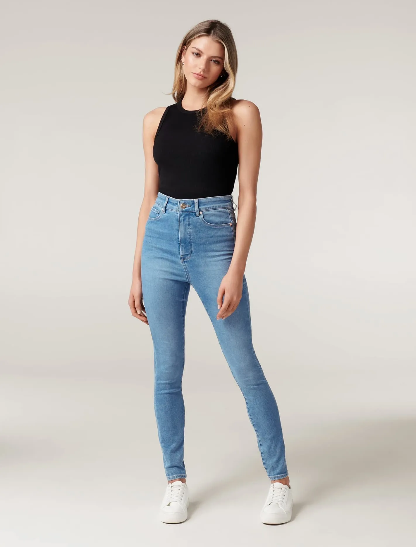 Bella High Rise Sculpting Jean