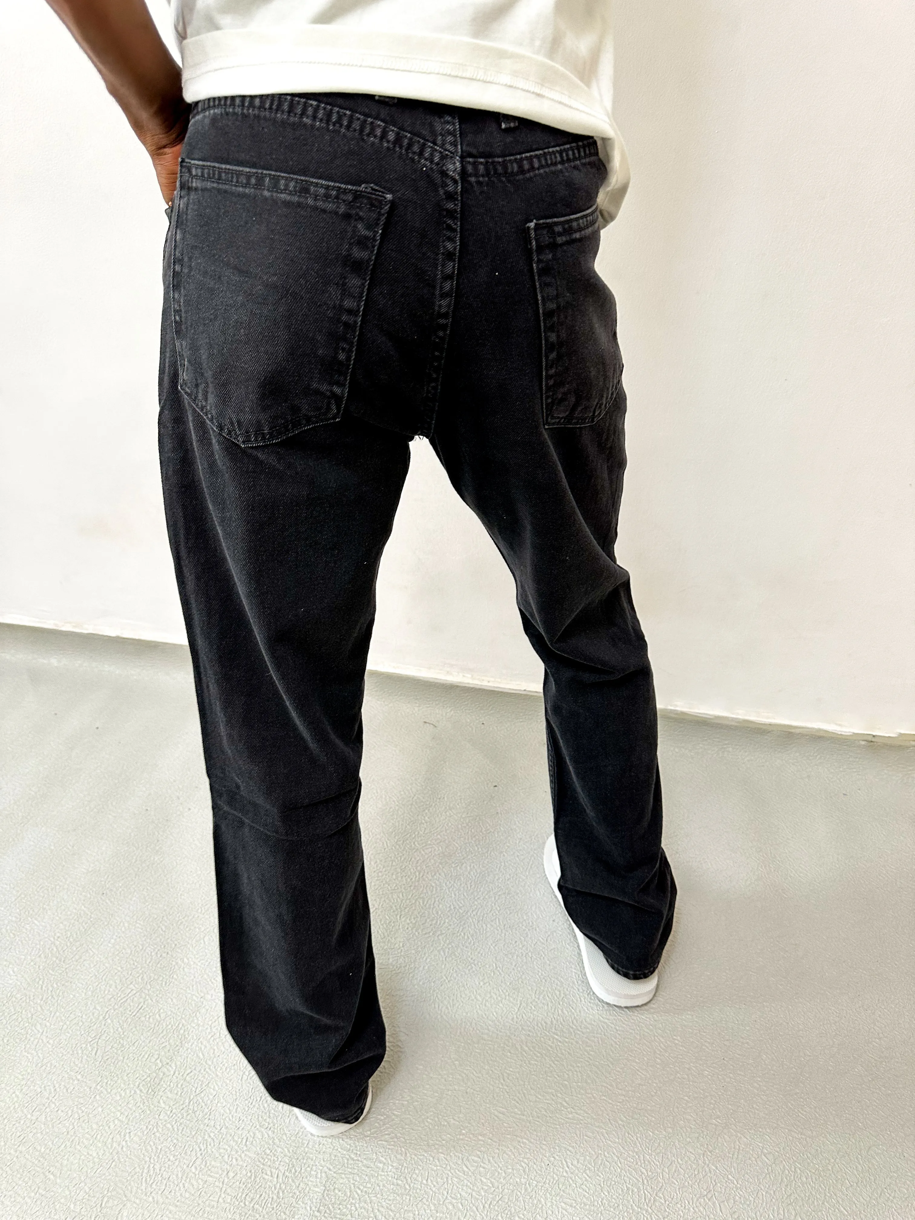 Cai Relaxed Baggy Jeans